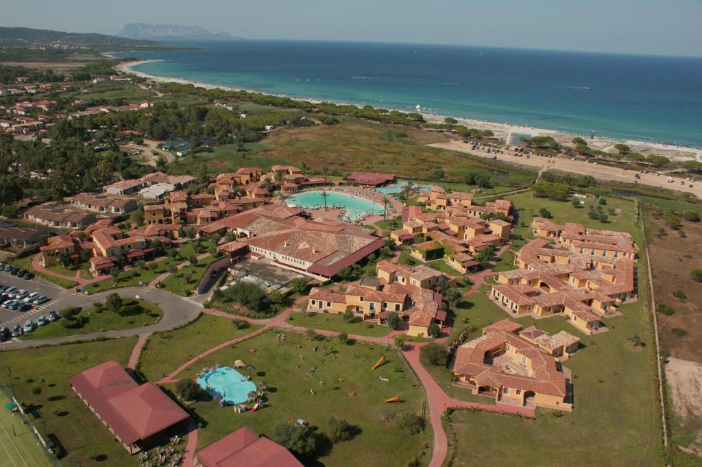 Select: Villaggio Baia dei Pini - Sardegna