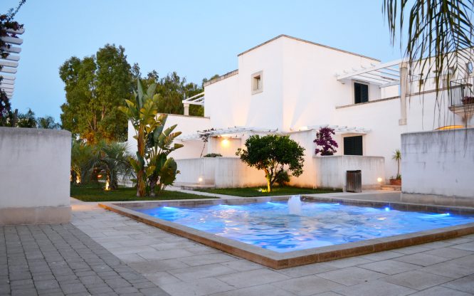 Simple: Villaggio Club Hotel La Brunese - Puglia