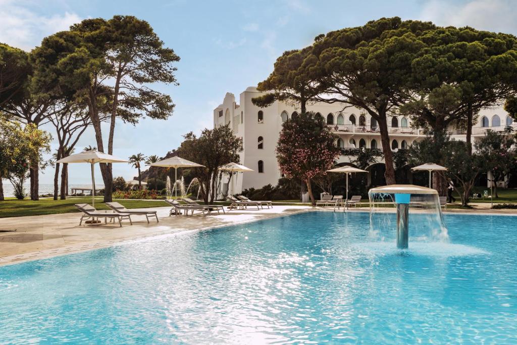 Superior: Falkensteiner Resort Capo Boi - Sardegna